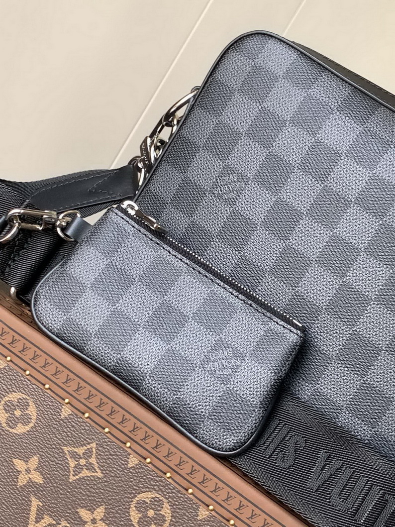LV Bag-NFC(AAA)-144