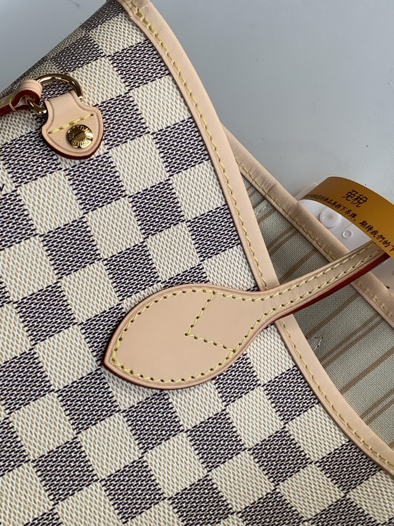 LV Bag-NFC(AAA)-153