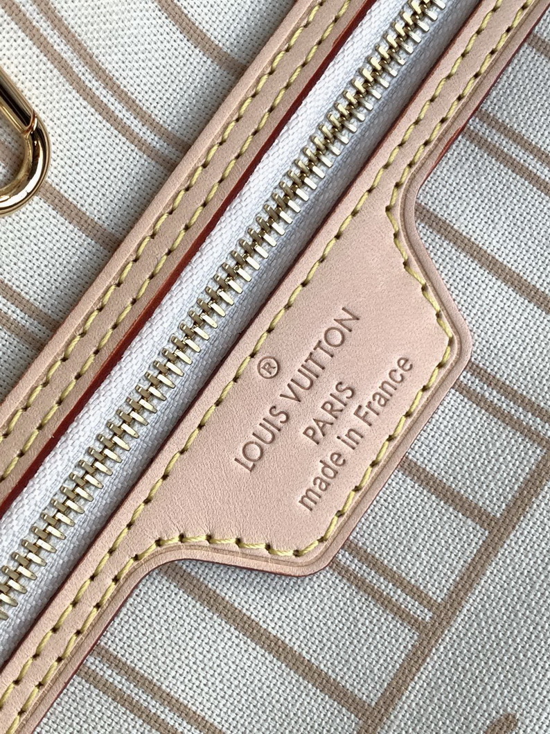 LV Bag-NFC(AAA)-153