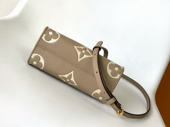 LV Bag-NFC(AAA)-200