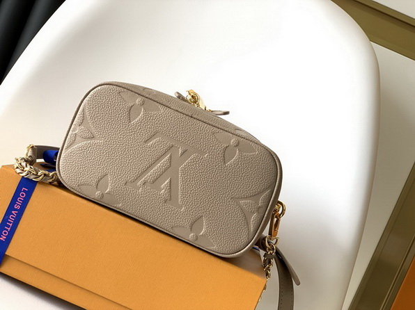 LV Bag-NFC(AAA)-235