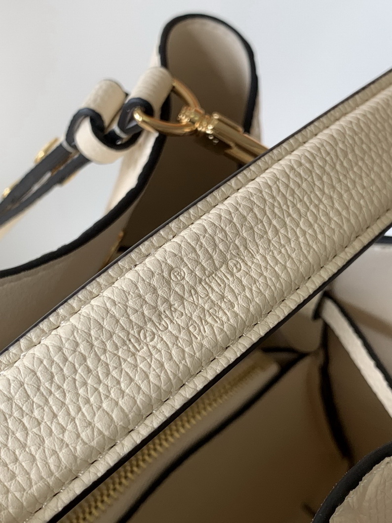 LV Bag-NFC(AAA)-255