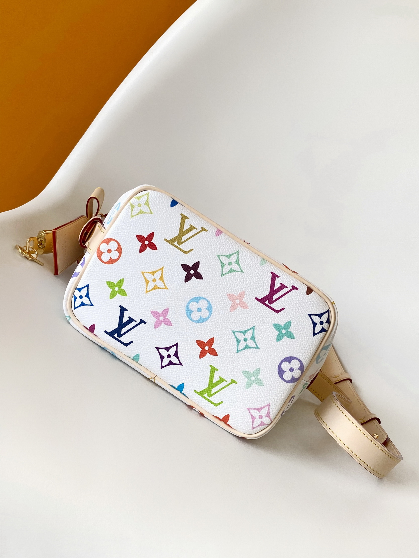 LV Bag-NFC(AAA)-275