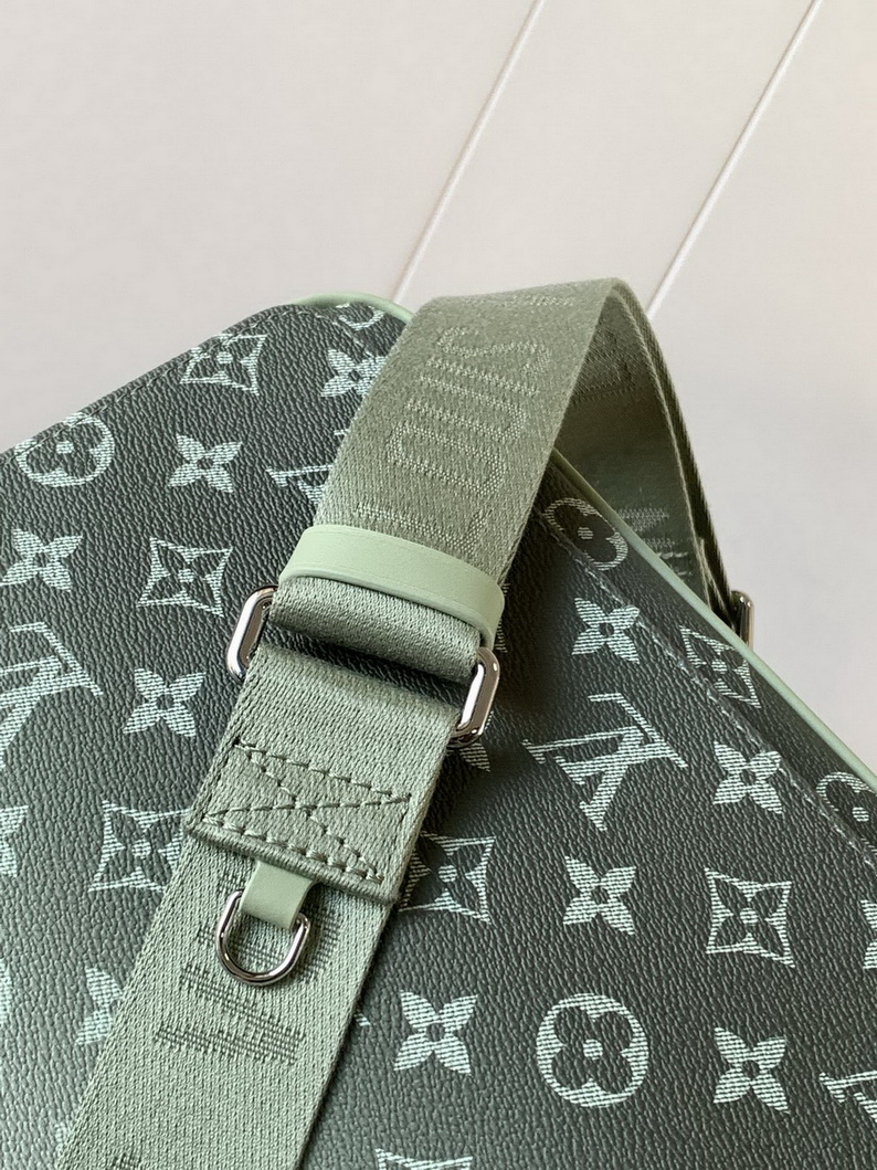 LV Bag-NFC(AAA)-293