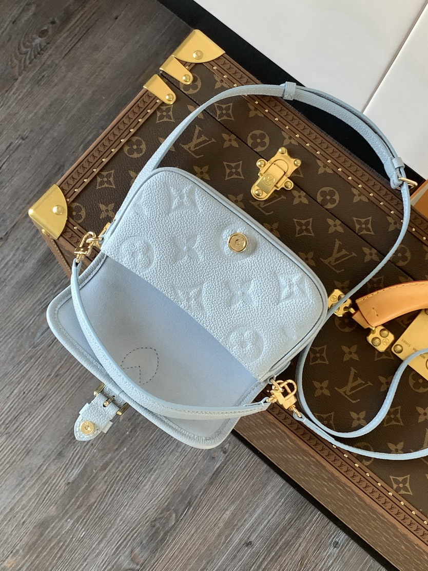 LV Bag-NFC(AAA)-329