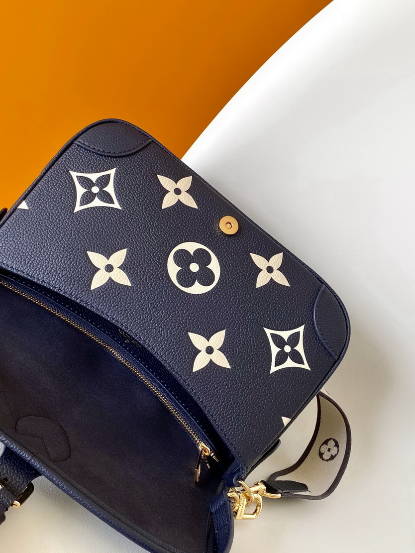 LV Bag-NFC(AAA)-335
