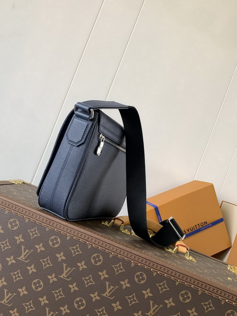 LV Bag-NFC(AAA)-364