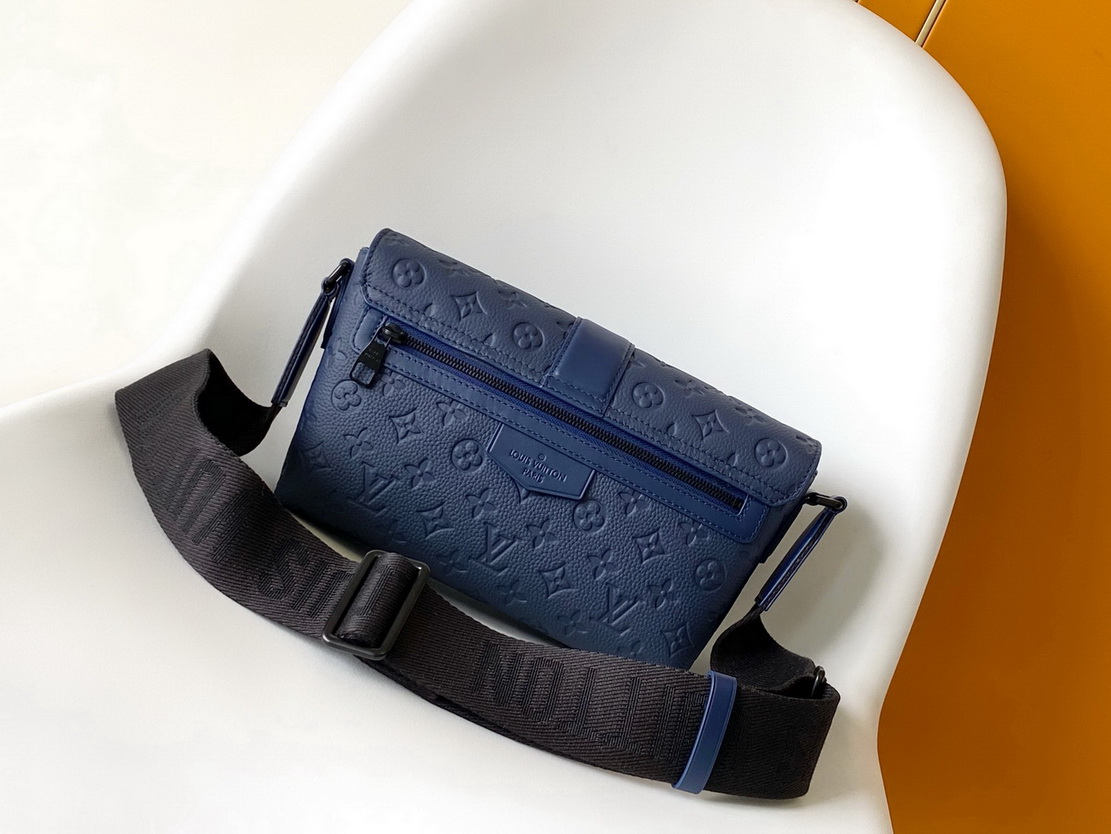 LV Bag-NFC(AAA)-371