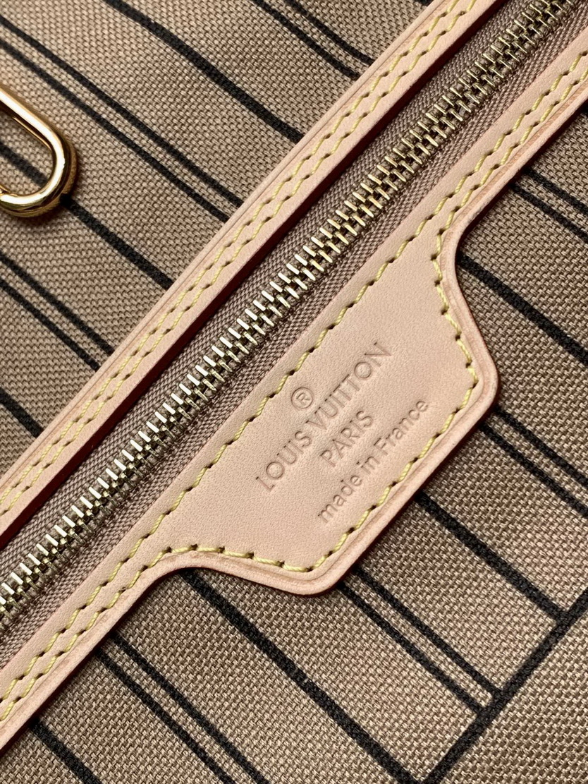 LV Bag-NFC(AAA)-393
