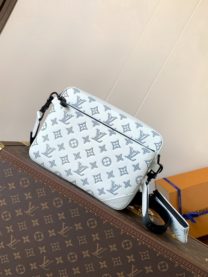 LV Bag-NFC(AAA)-406