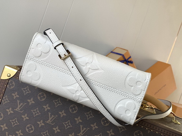 LV Bag-NFC(AAA)-416