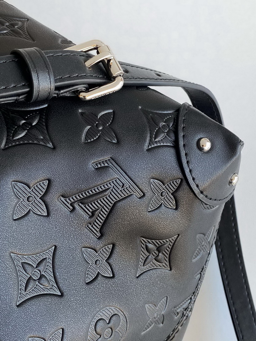 LV Bag-NFC(AAA)-421