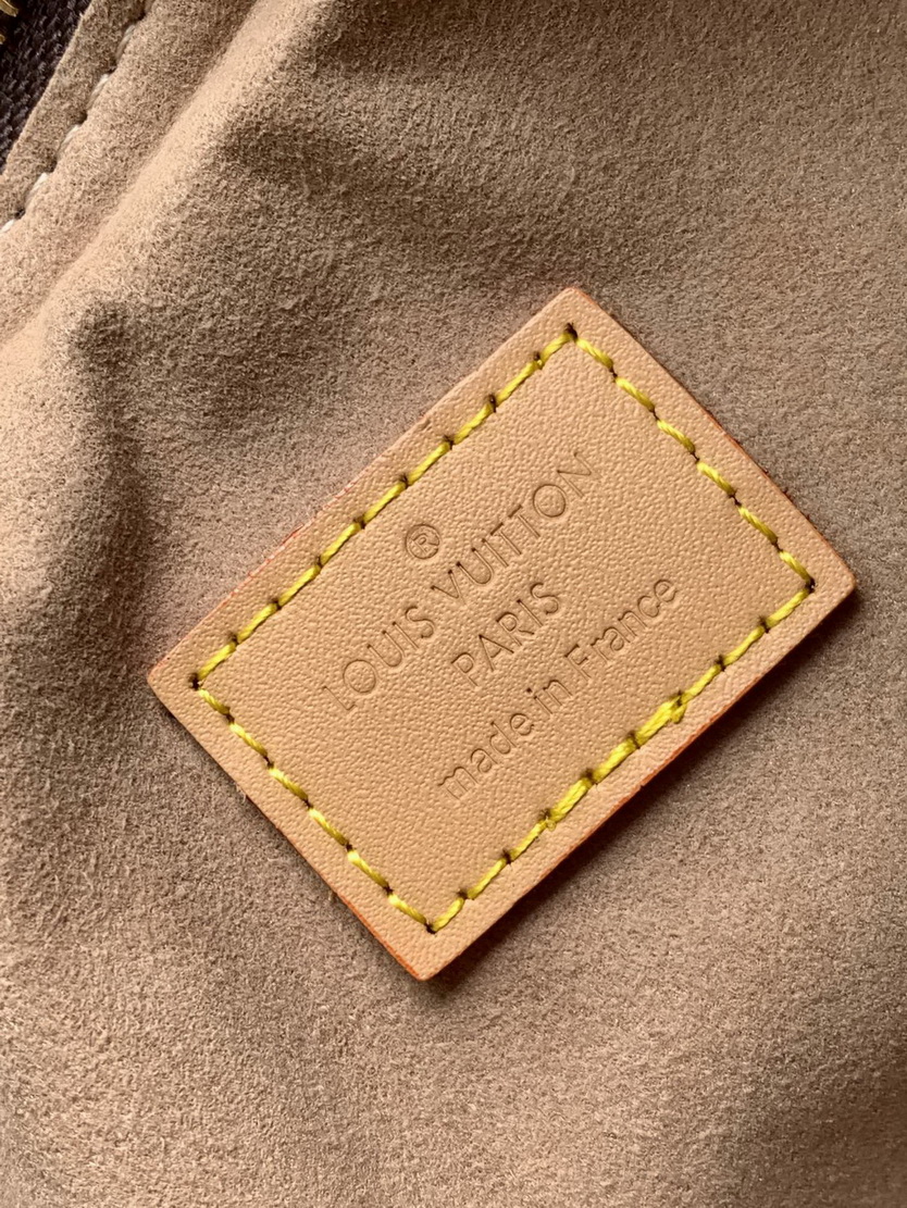 LV Bag-NFC(AAA)-426