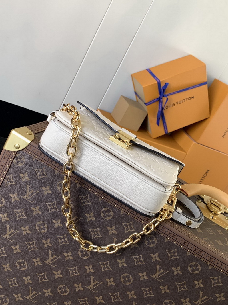 LV Bag-NFC(AAA)-449