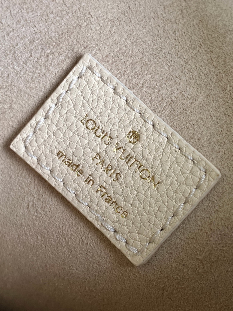 LV Bag-NFC(AAA)-491