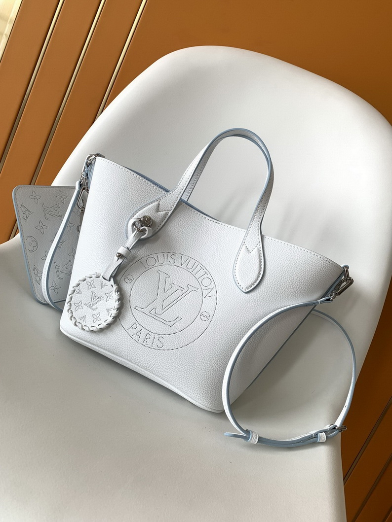 LV Bag-NFC(AAA)-497