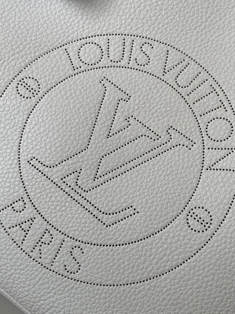 LV Bag-NFC(AAA)-497