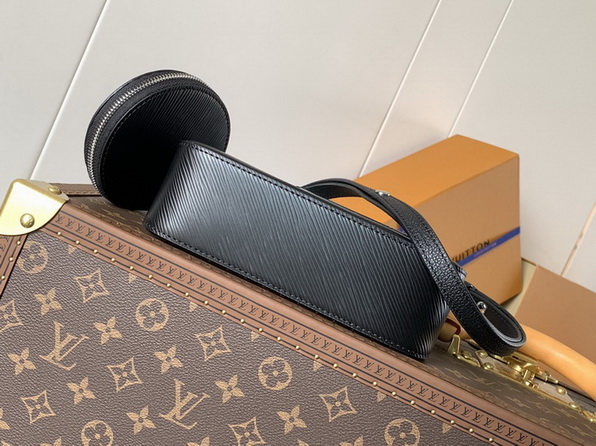 LV Bag-NFC(AAA)-514