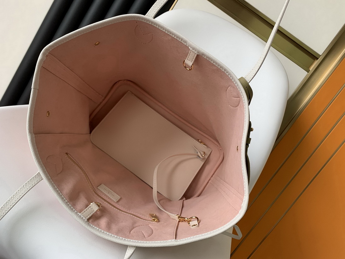 LV Bag-NFC(AAA)-522
