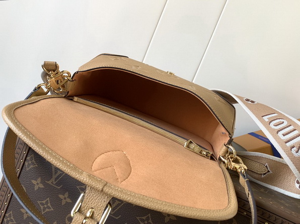 LV Bag-NFC(AAA)-537