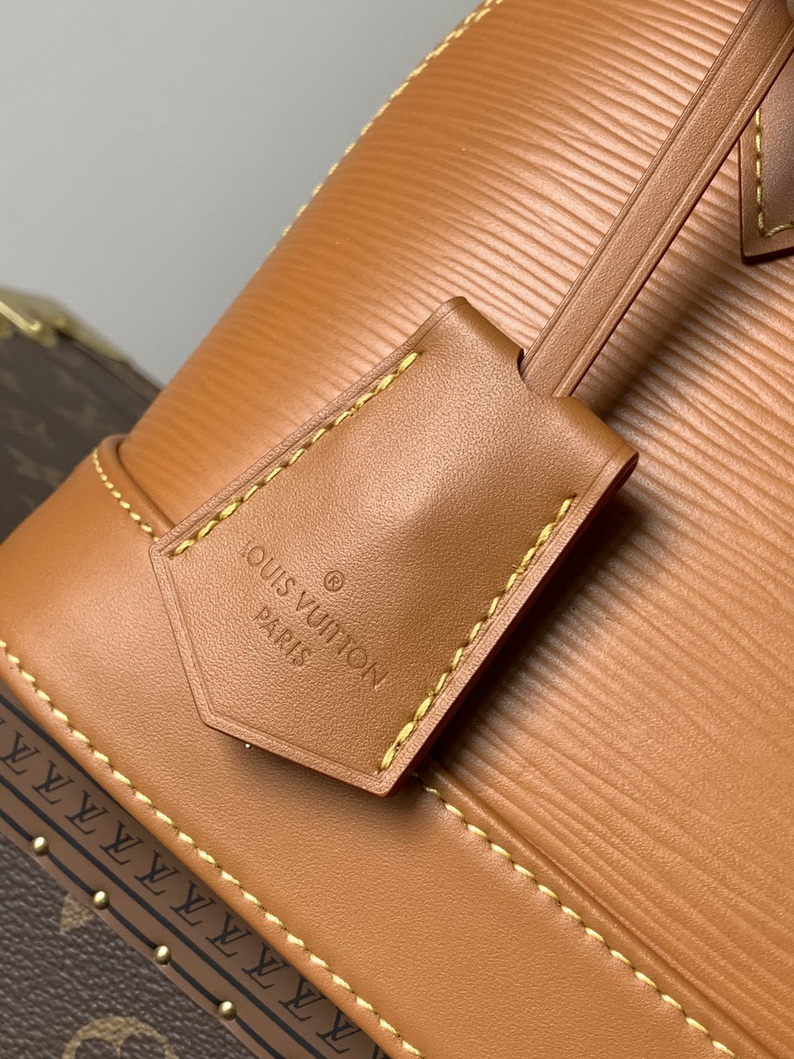 LV Bag-NFC(AAA)-558