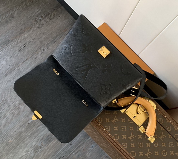 LV Bag-NFC(AAA)-564