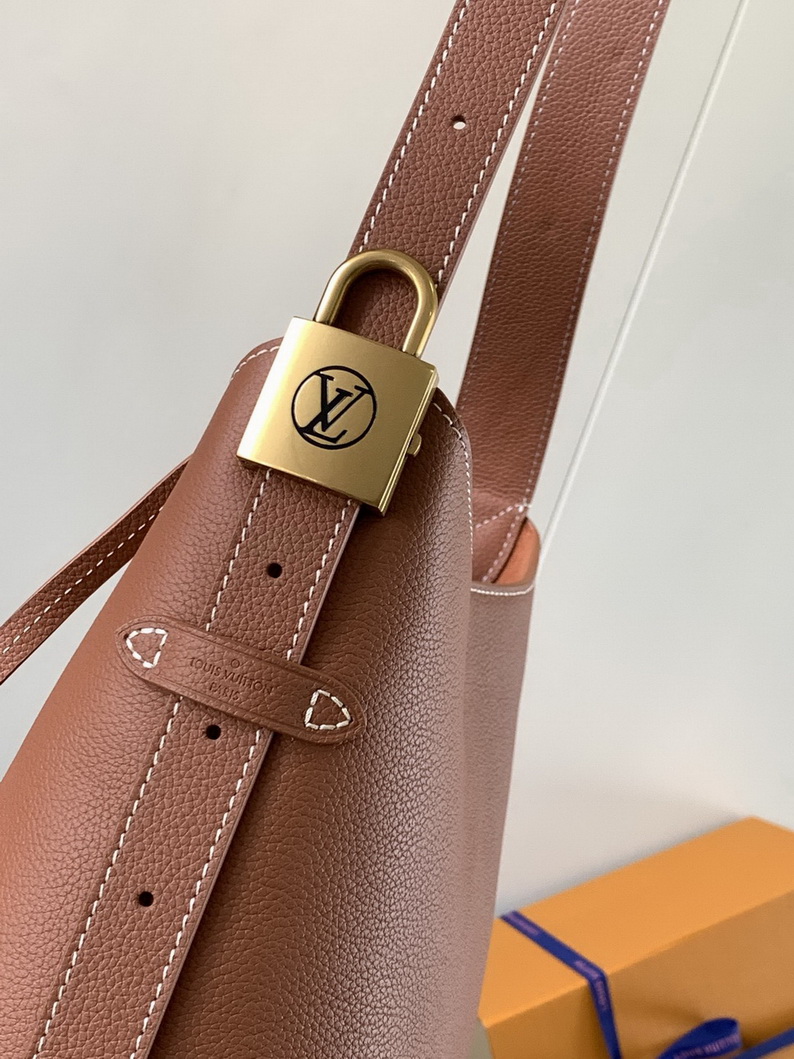LV Bag-NFC(AAA)-570
