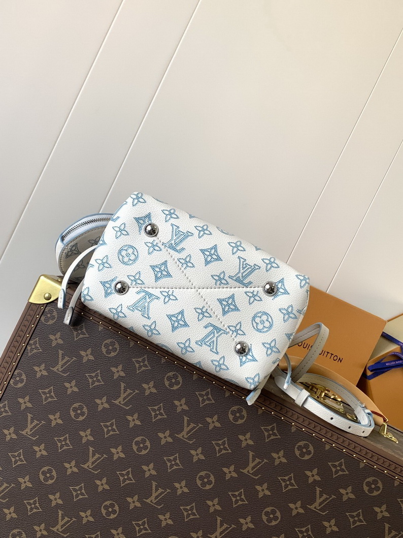 LV Bag-NFC(AAA)-582