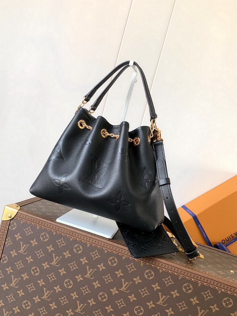 LV Bag-NFC(AAA)-586