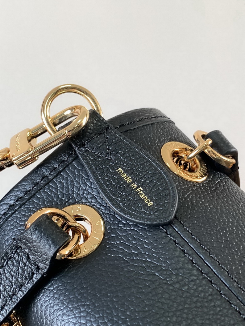 LV Bag-NFC(AAA)-586
