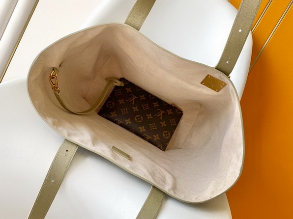 LV Bag-NFC(AAA)-604