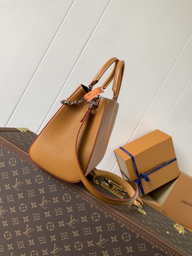 LV Bag-NFC(AAA)-615