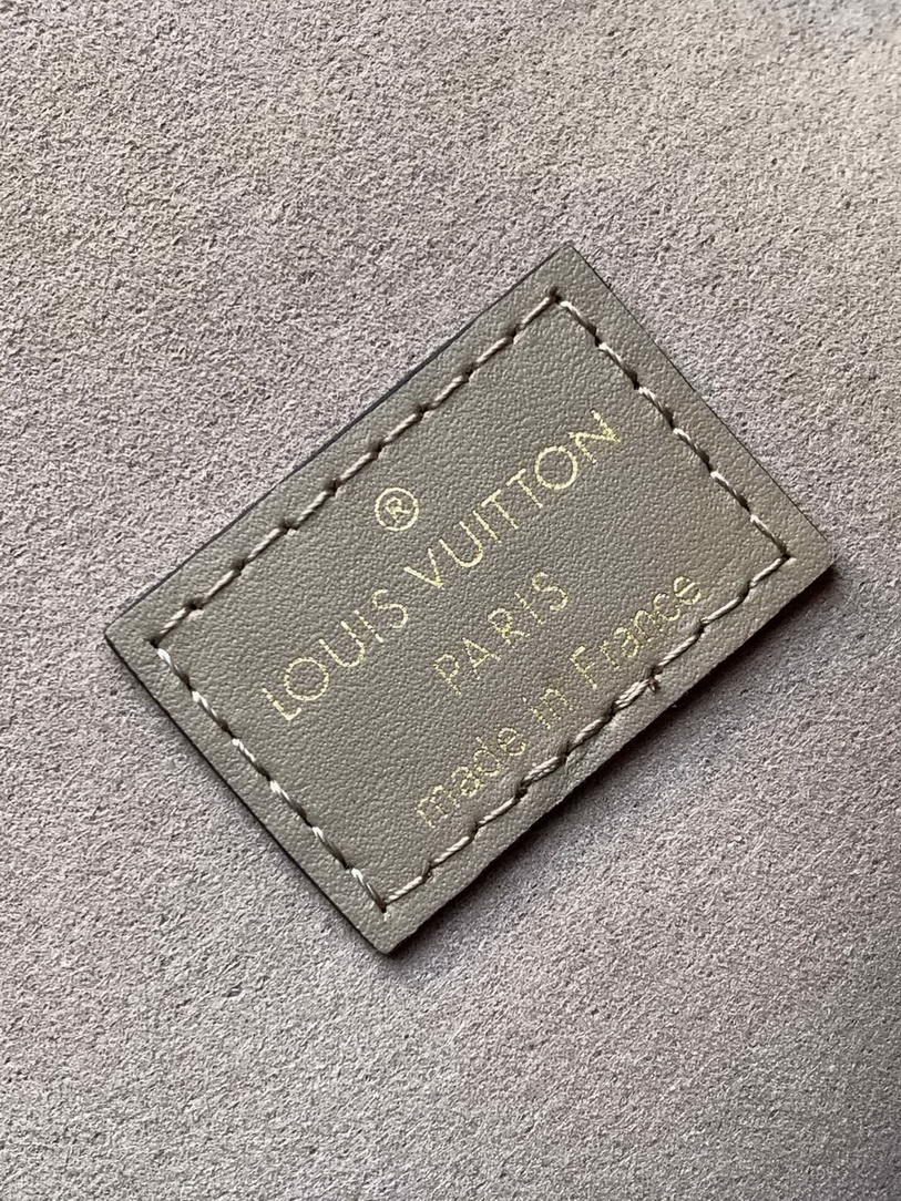 LV Bag-NFC(AAA)-620