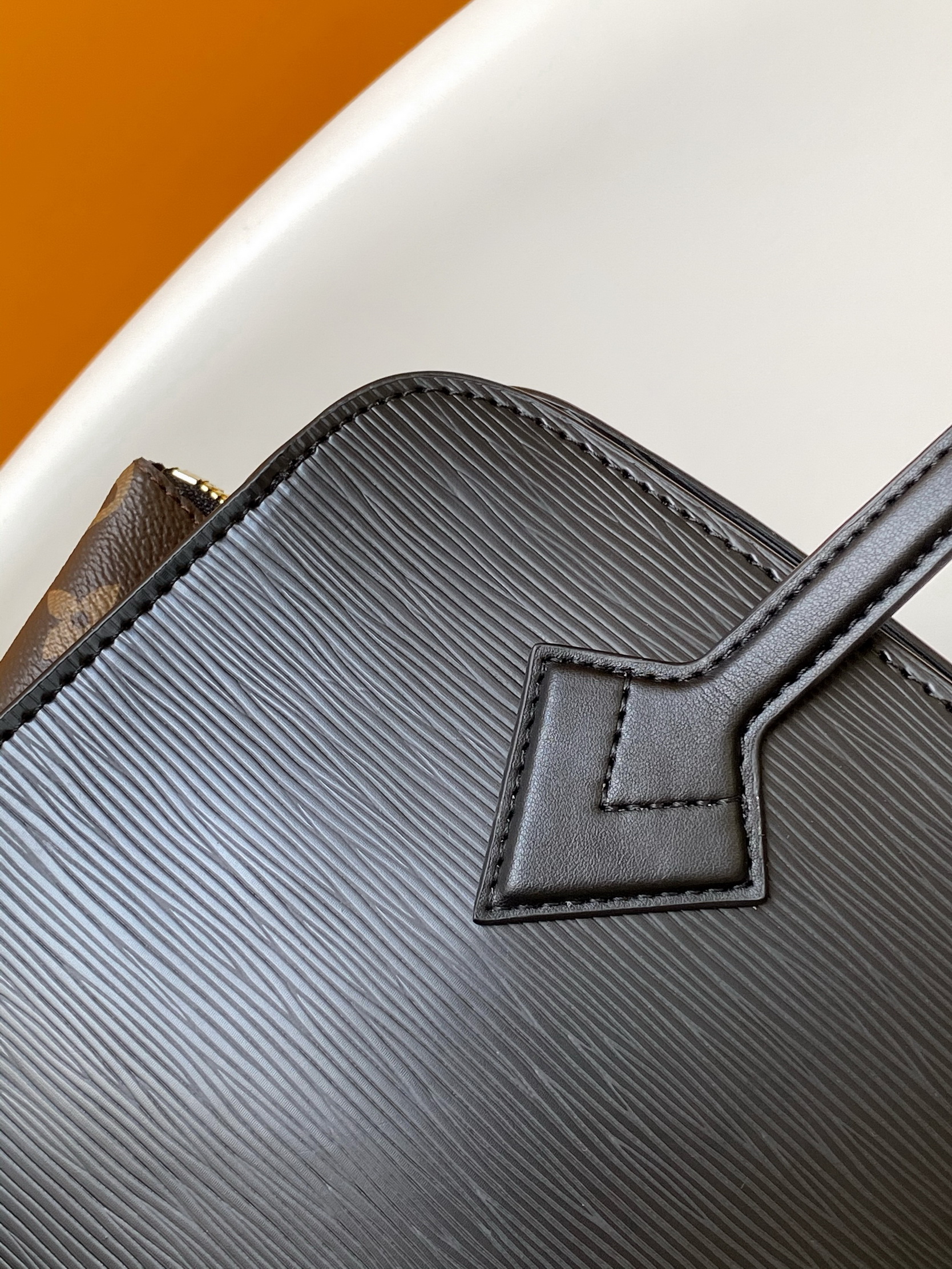 LV Bag-NFC(AAA)-623