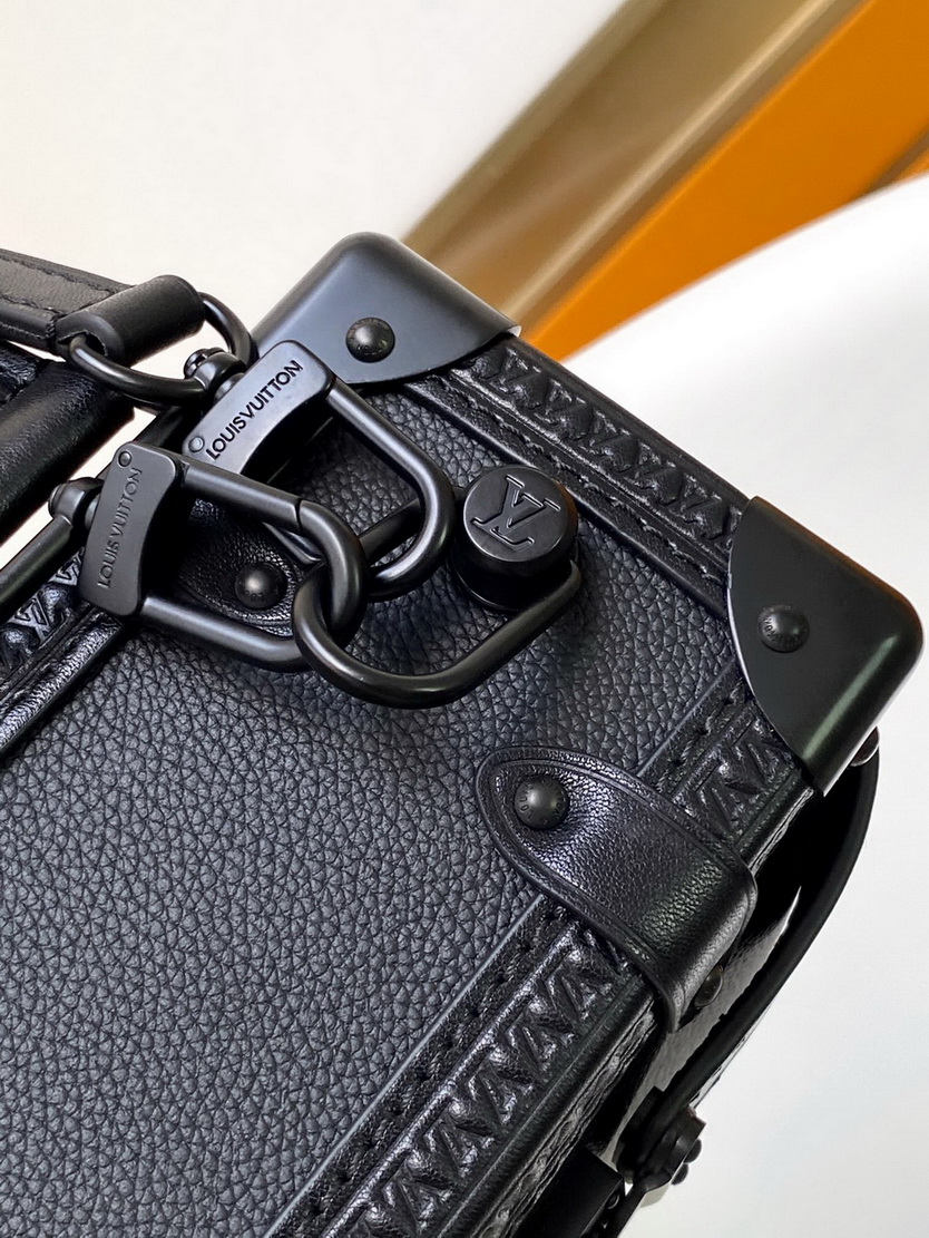LV Bag-NFC(AAA)-626