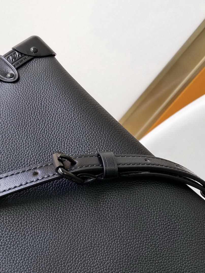 LV Bag-NFC(AAA)-626