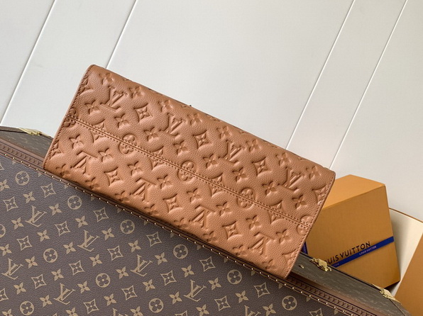 LV Bag-NFC(AAA)-633