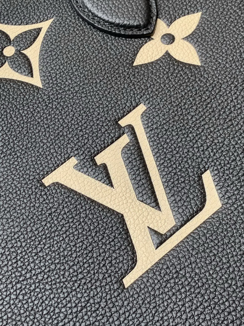 LV Bag-NFC(AAA)-636