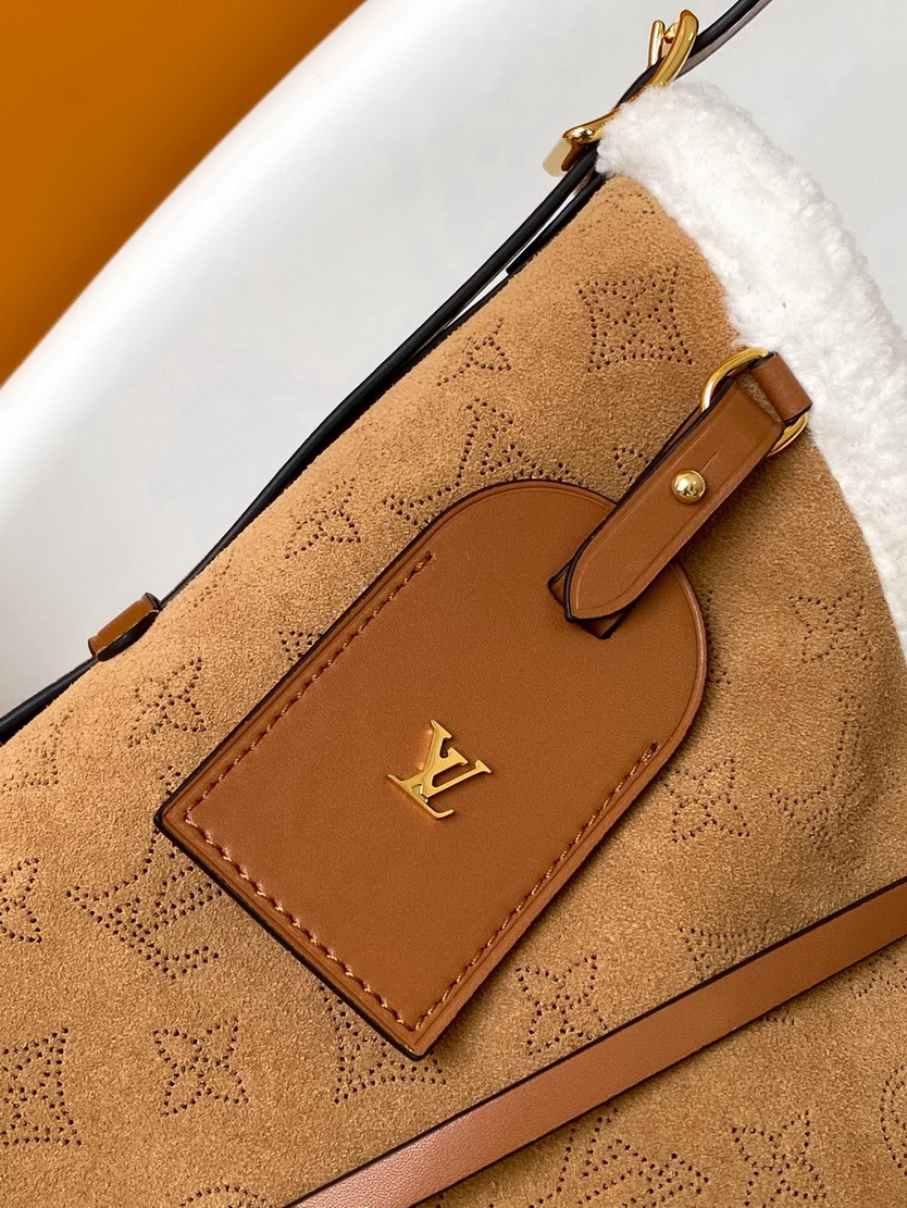 LV Bag-NFC(AAA)-646