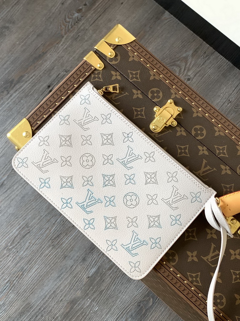 LV Bag-NFC(AAA)-655