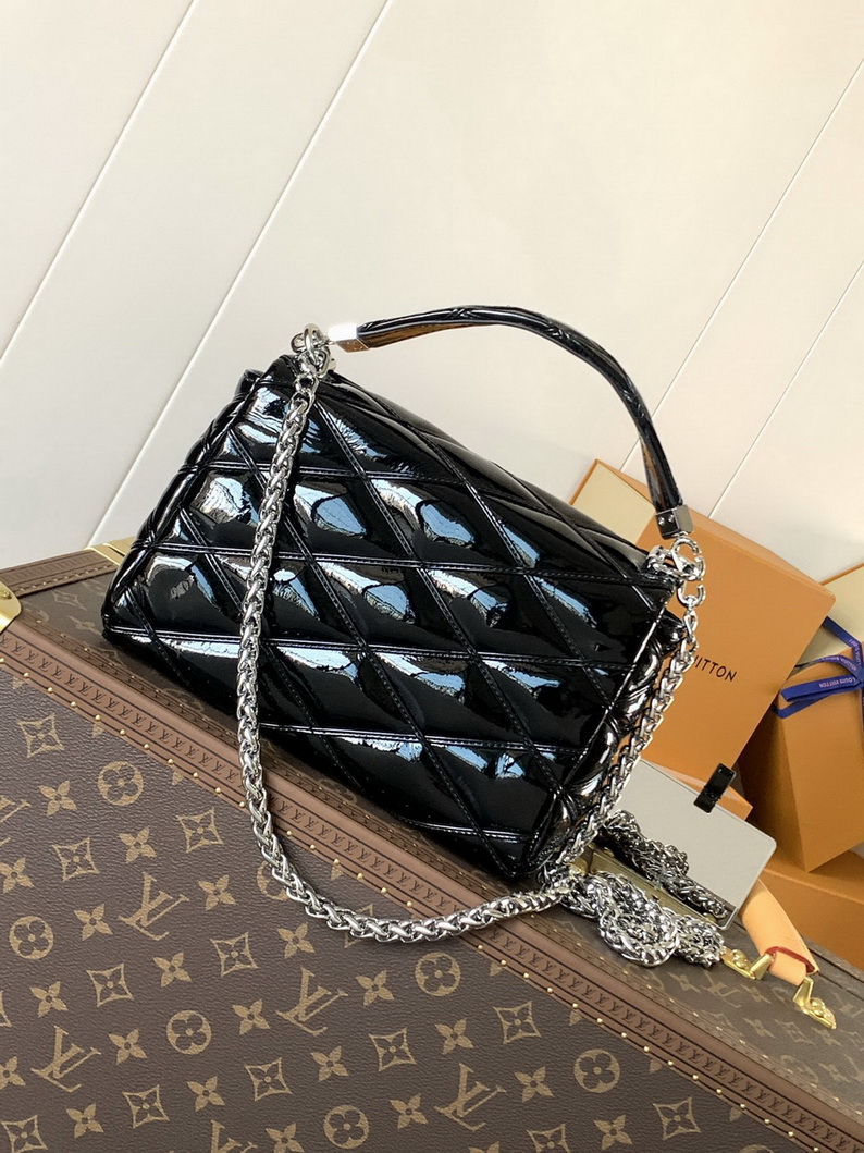 LV Bag-NFC(AAA)-656