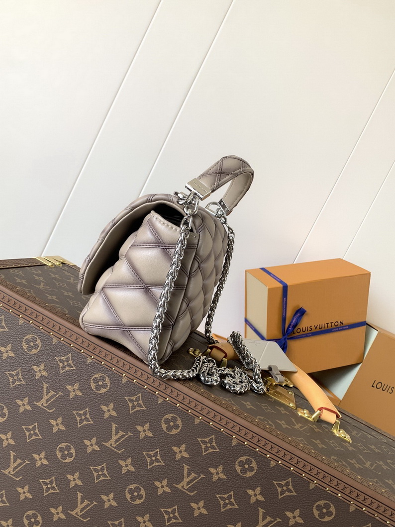 LV Bag-NFC(AAA)-664