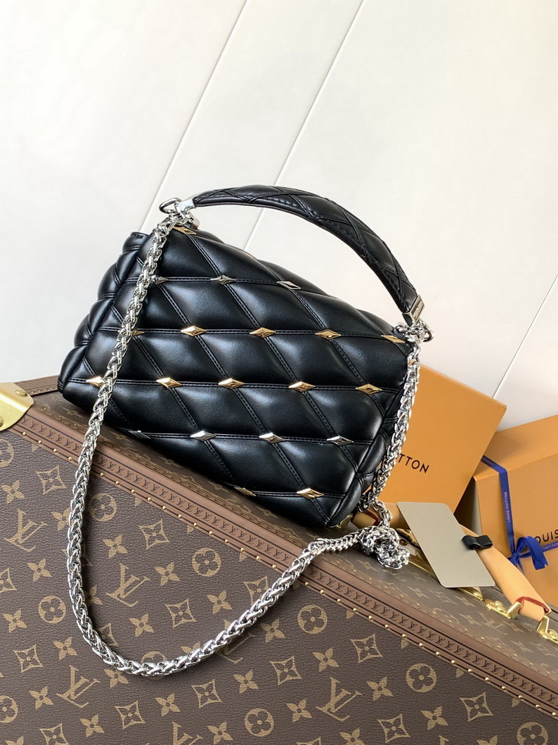 LV Bag-NFC(AAA)-674