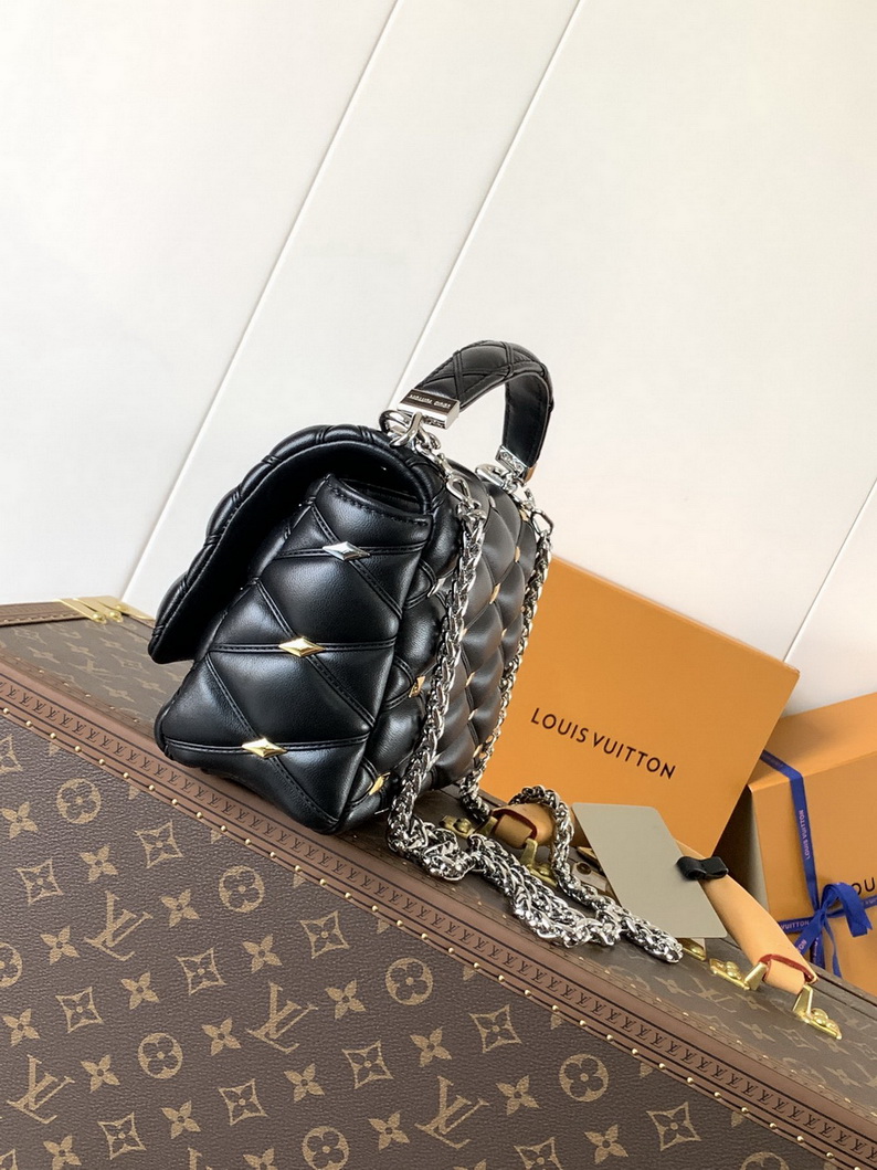 LV Bag-NFC(AAA)-674