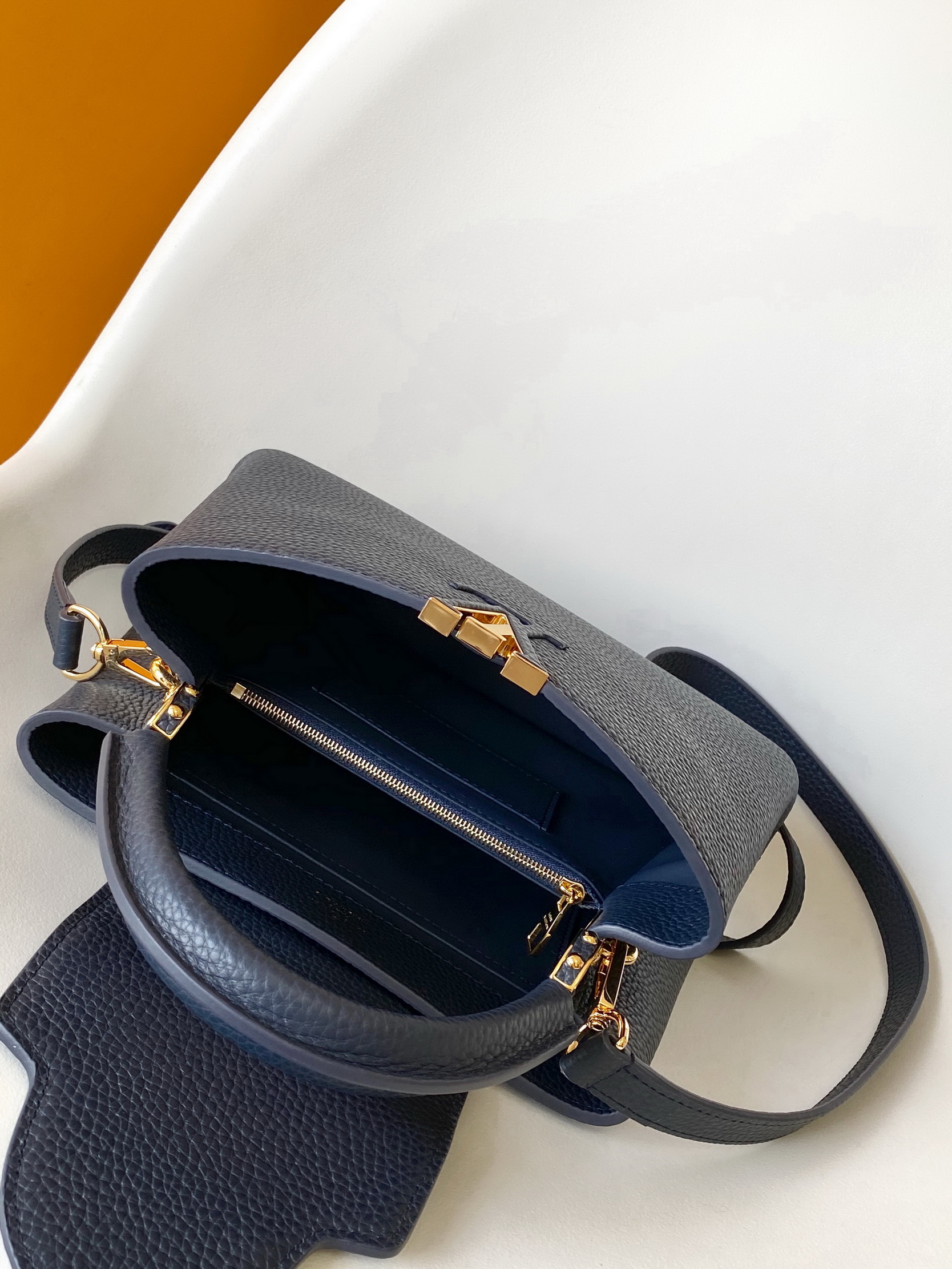 LV Bag-NFC(AAA)-694