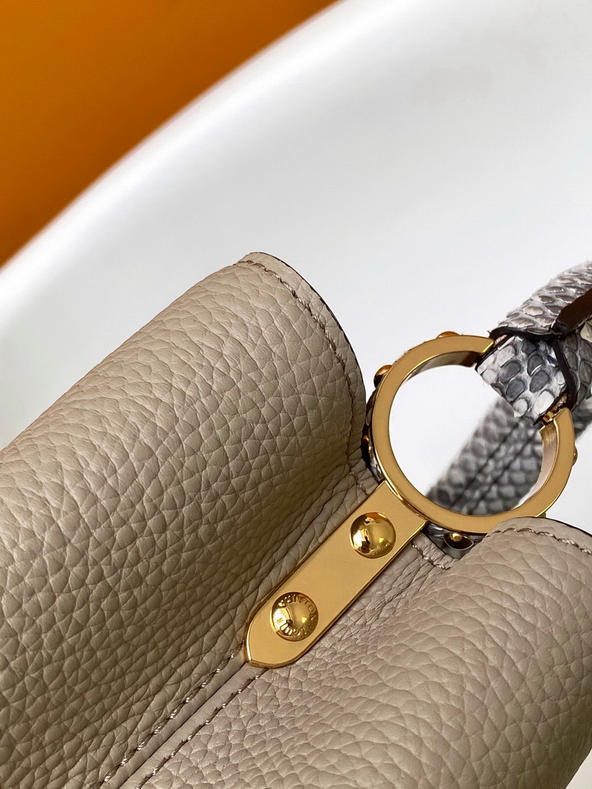 LV Bag-NFC(AAA)-699