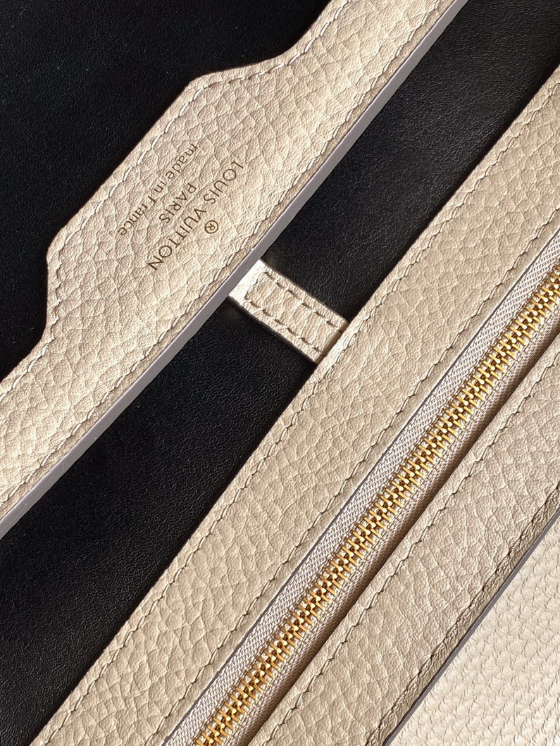 LV Bag-NFC(AAA)-719