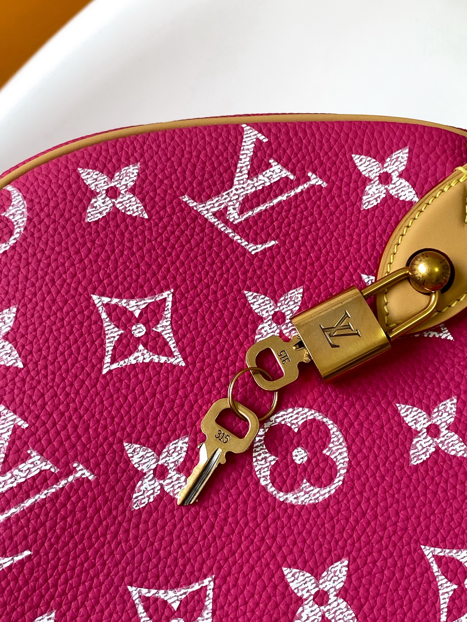 LV Bag-NFC(AAA)-742