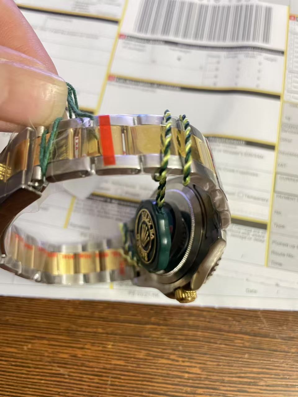 R*l*x watches-185