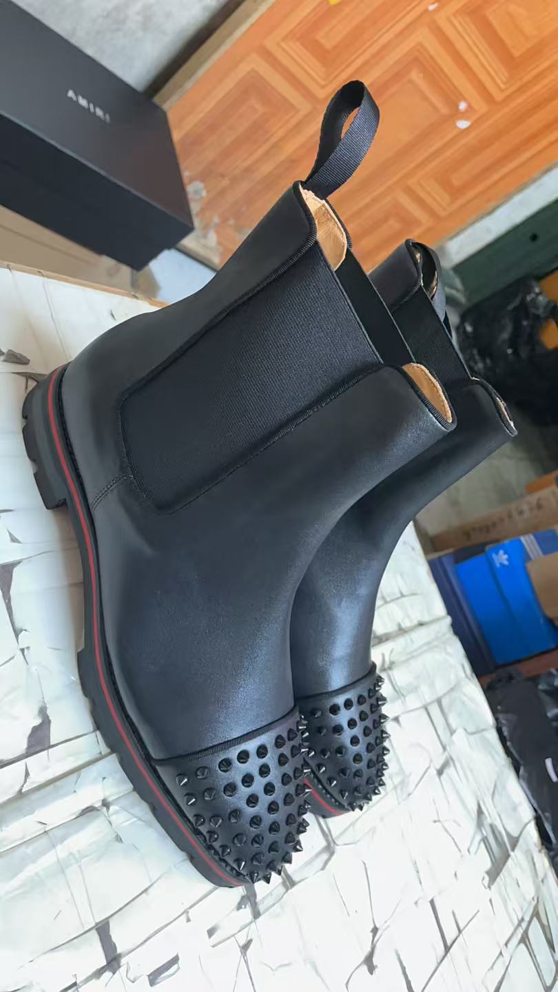 CL Men Shoes-536